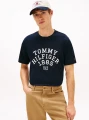 detail Tommy Hilfiger pánské tmavě modré tričko