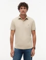 detail Tommy Hilfiger pánské béžové polo tričko