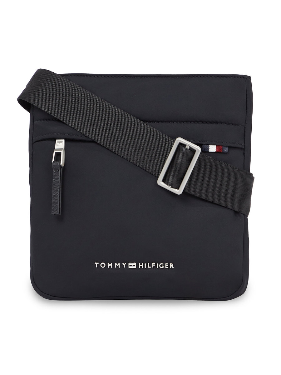 detail Tommy Hilfiger pánská černá taška přes rameno