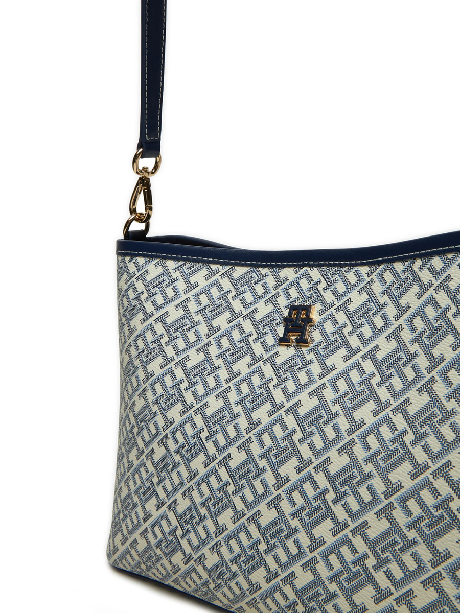 detail Tommy Hilfiger dámská modrá kabelka s rukojetí