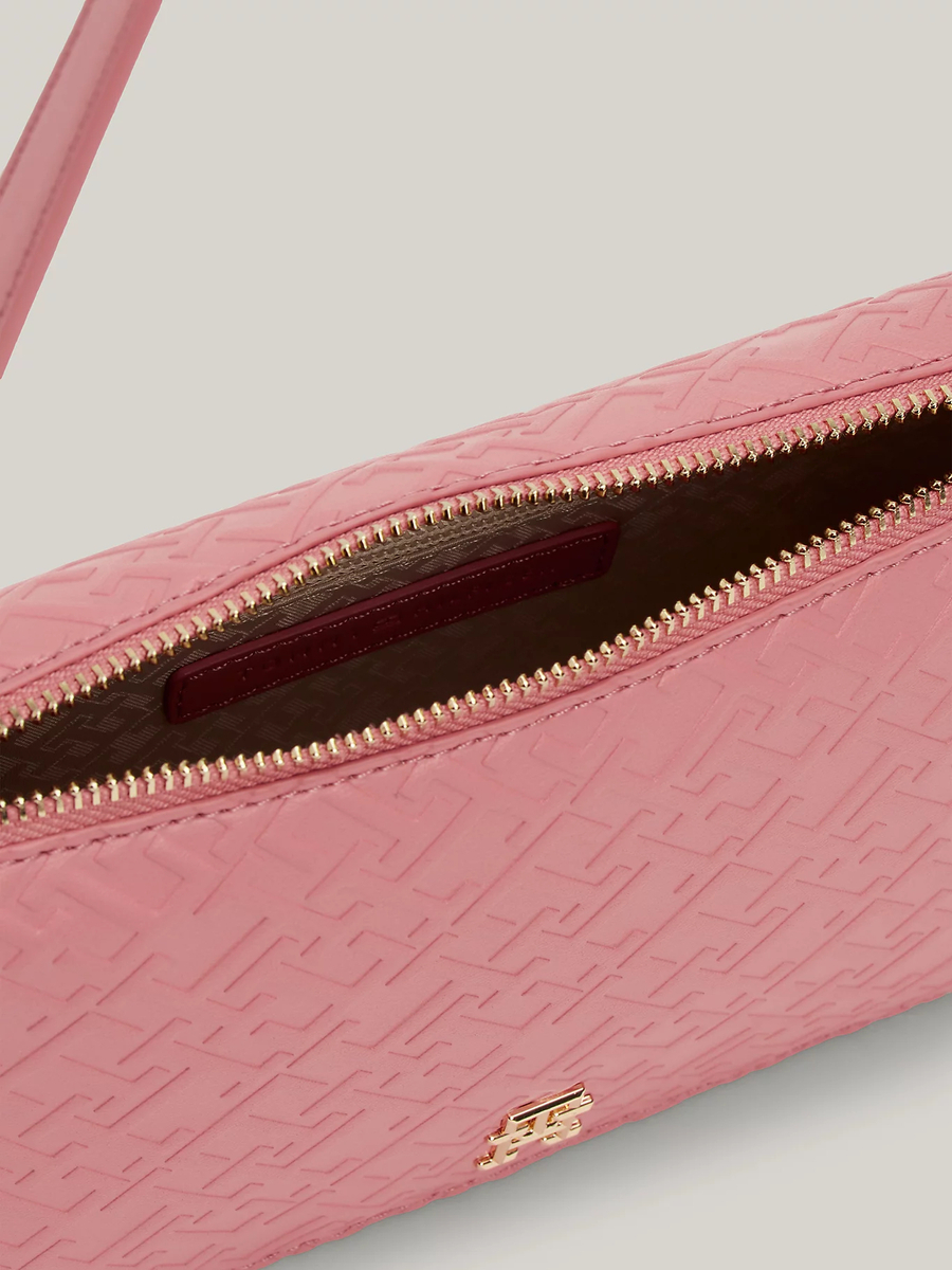 detail Tommy Hilfiger dámská růžová kabelka