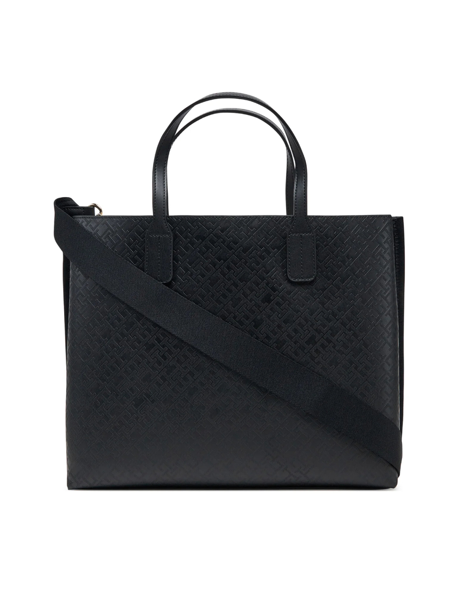 detail Tommy Hilfiger dámská černá kabelka