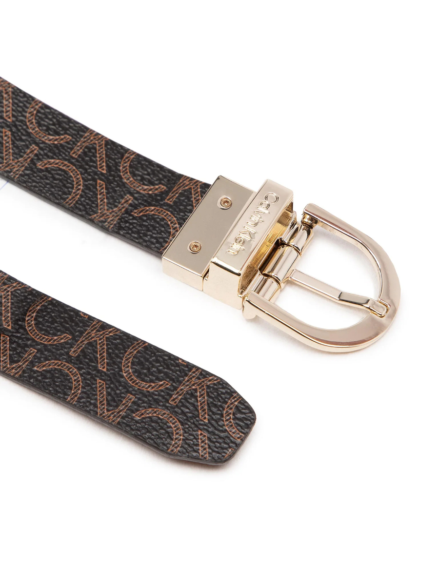 detail Calvin Klein dámský hnědý pásek