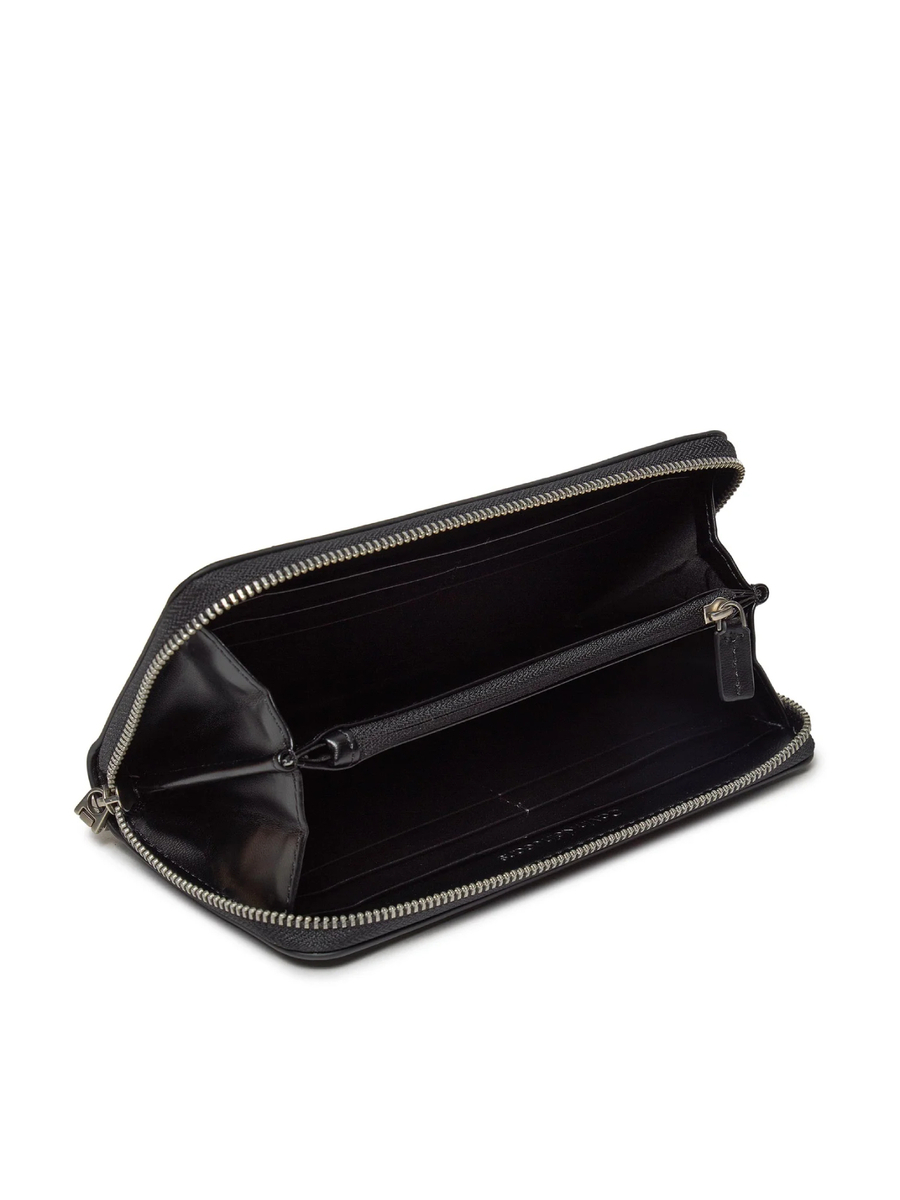 detail Calvin Klein dámská černá velká peněženka