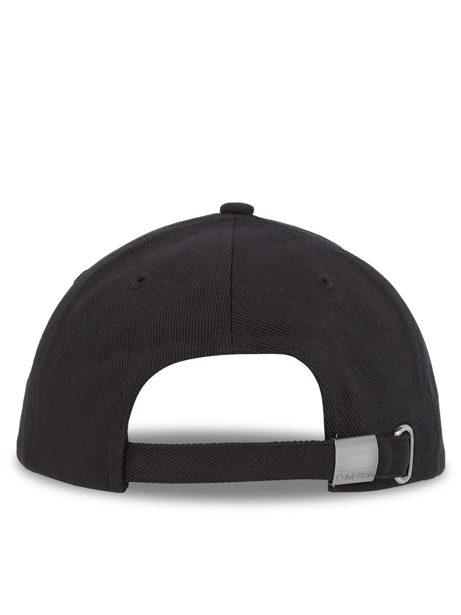 detail Calvin Klein pánská černá kšiltovka