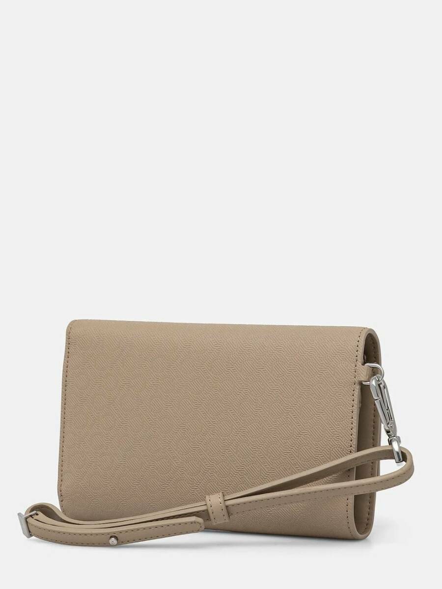 detail Calvin Klein dámská velká béžová peněženka