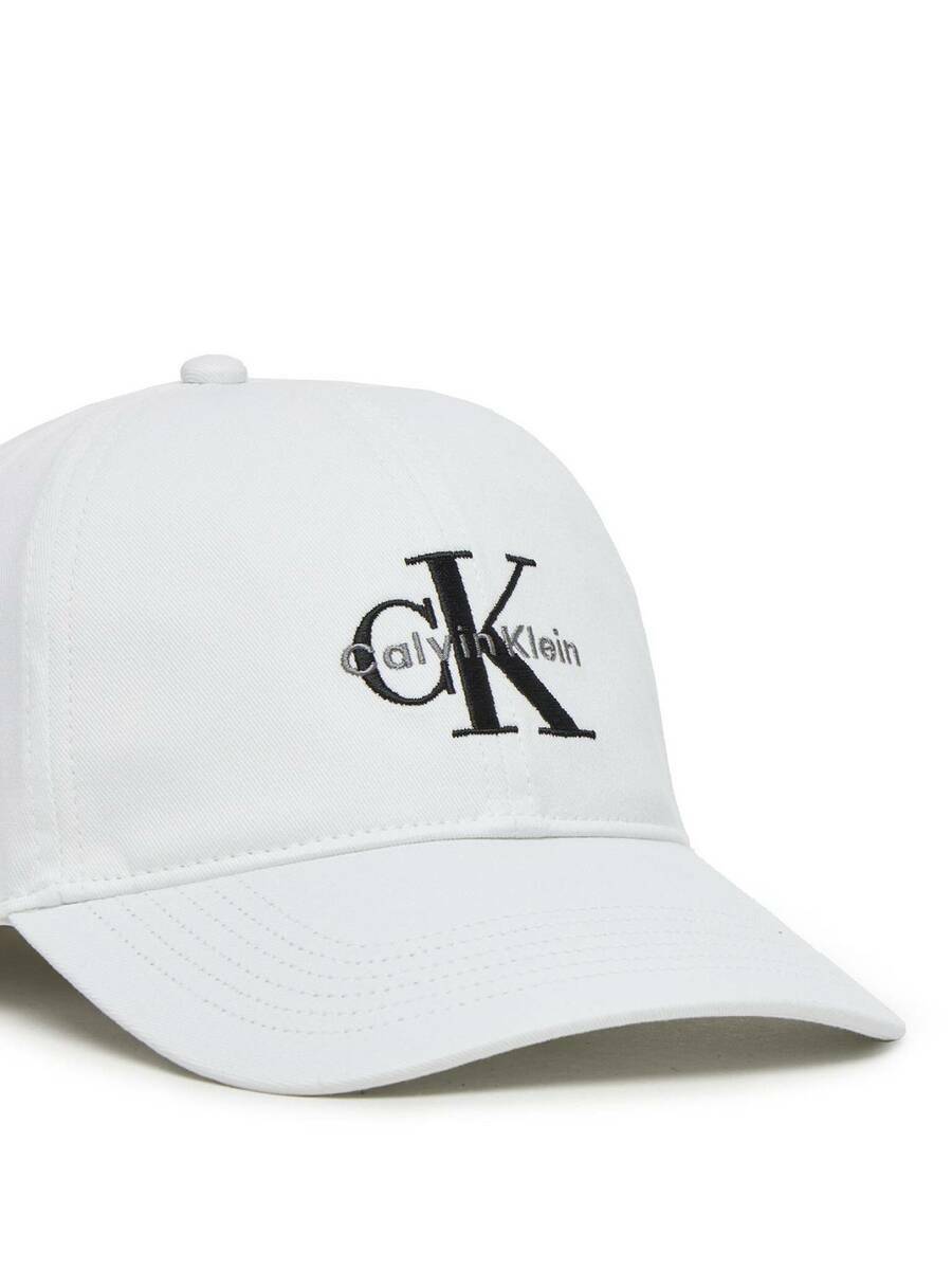 detail Calvin Klein pánská bílá kšiltovka