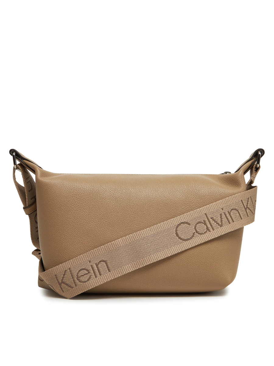 detail Calvin Klein dámská béžová kabelka