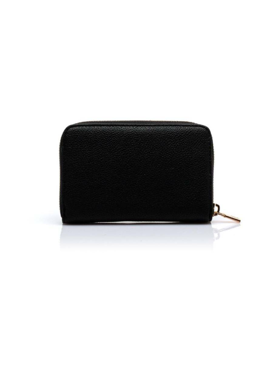 detail Guess dámská černá peněženka