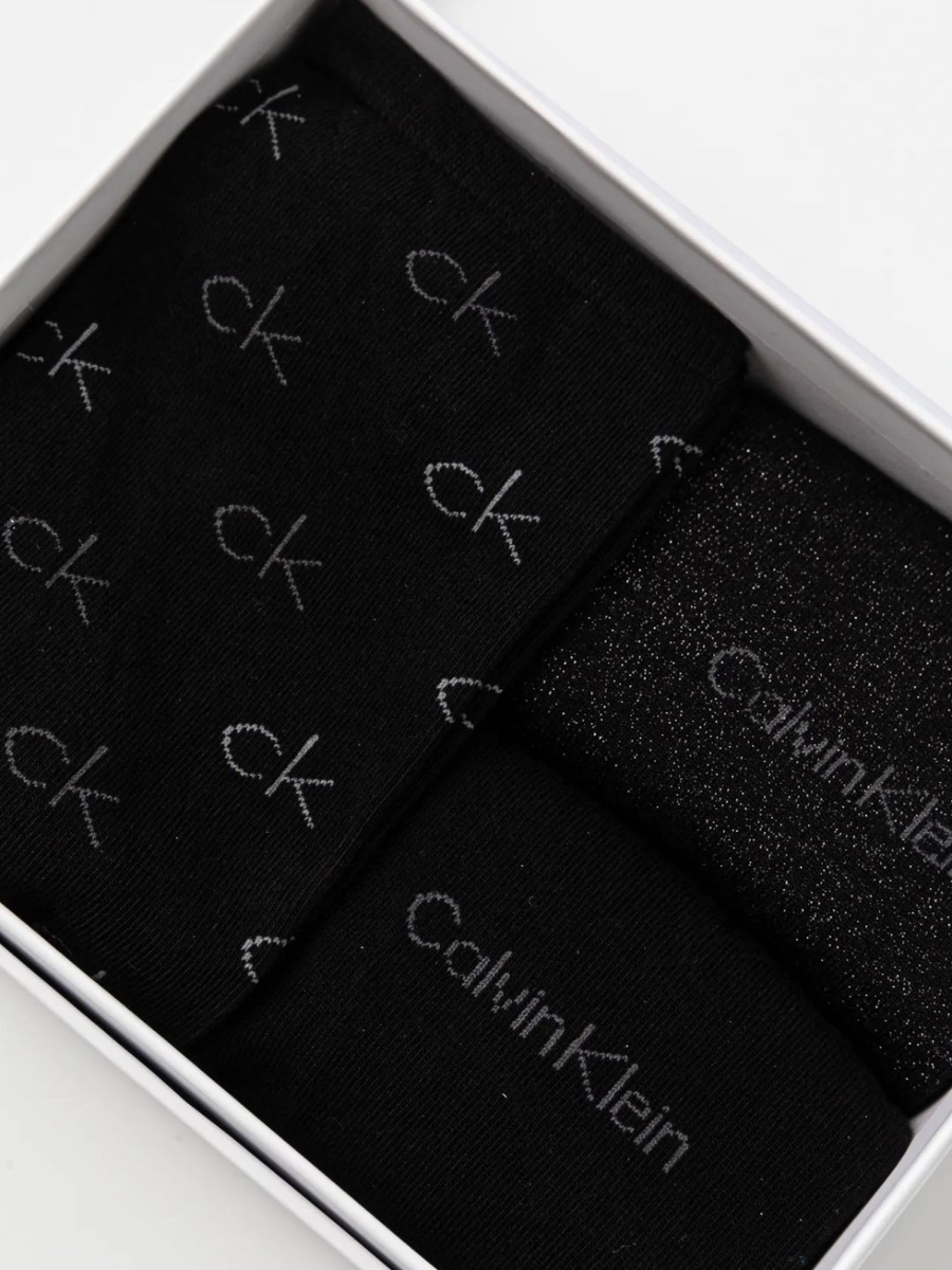 detail Calvin Klein dámské černé ponožky 3 pack