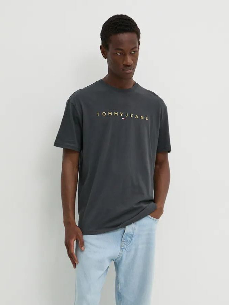 detail Tommy Jeans pánské šedé tričko