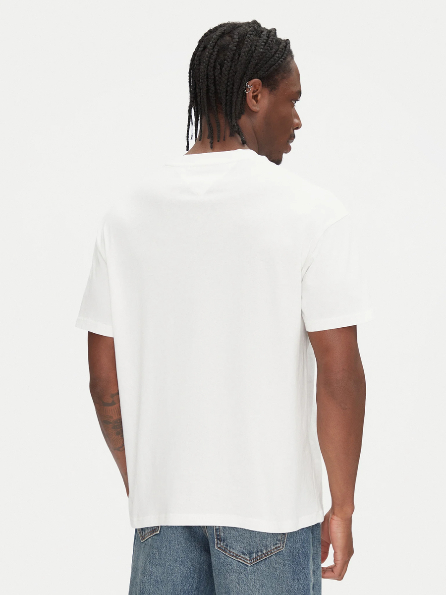 detail Tommy Jeans pánské bílé tričko s potiskem