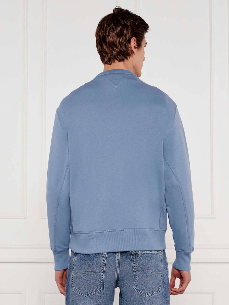 detail Tommy Jeans pánská modrá mikina