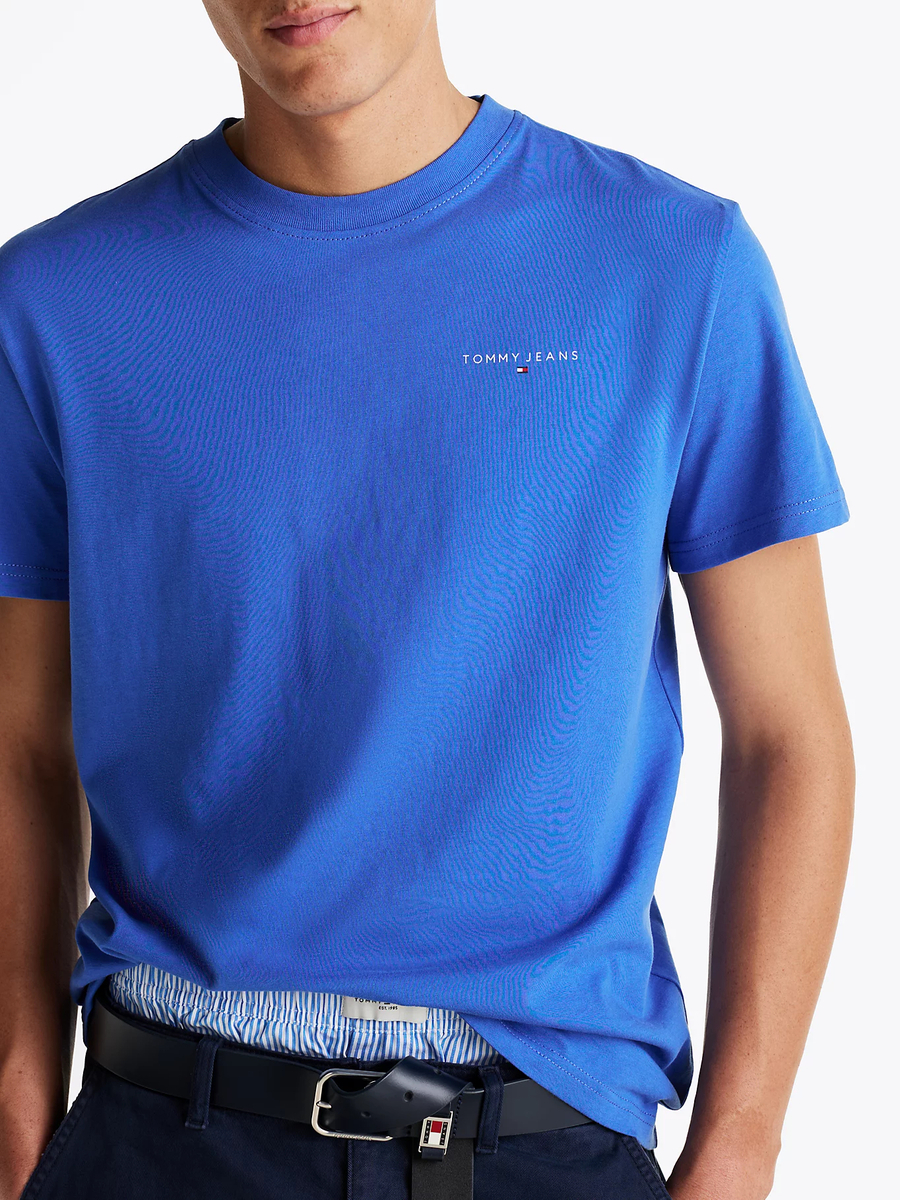 detail Tommy Jeans pánské světle modré tričko