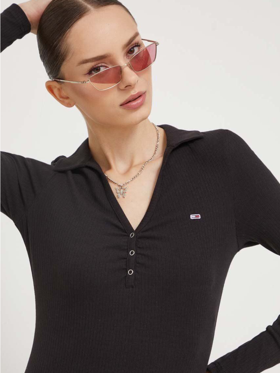 detail Tommy Jeans dámské černé šaty