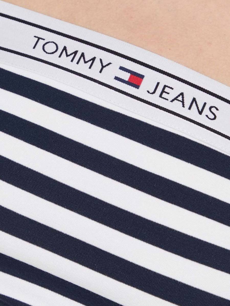 detail Tommy Jeans dámské pruhované tričko