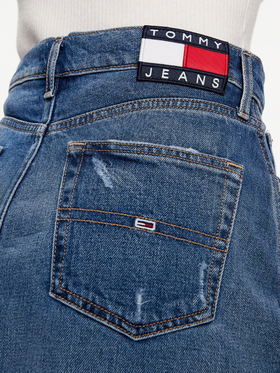 detail Tommy Jeans dámská džínová sukně Claire