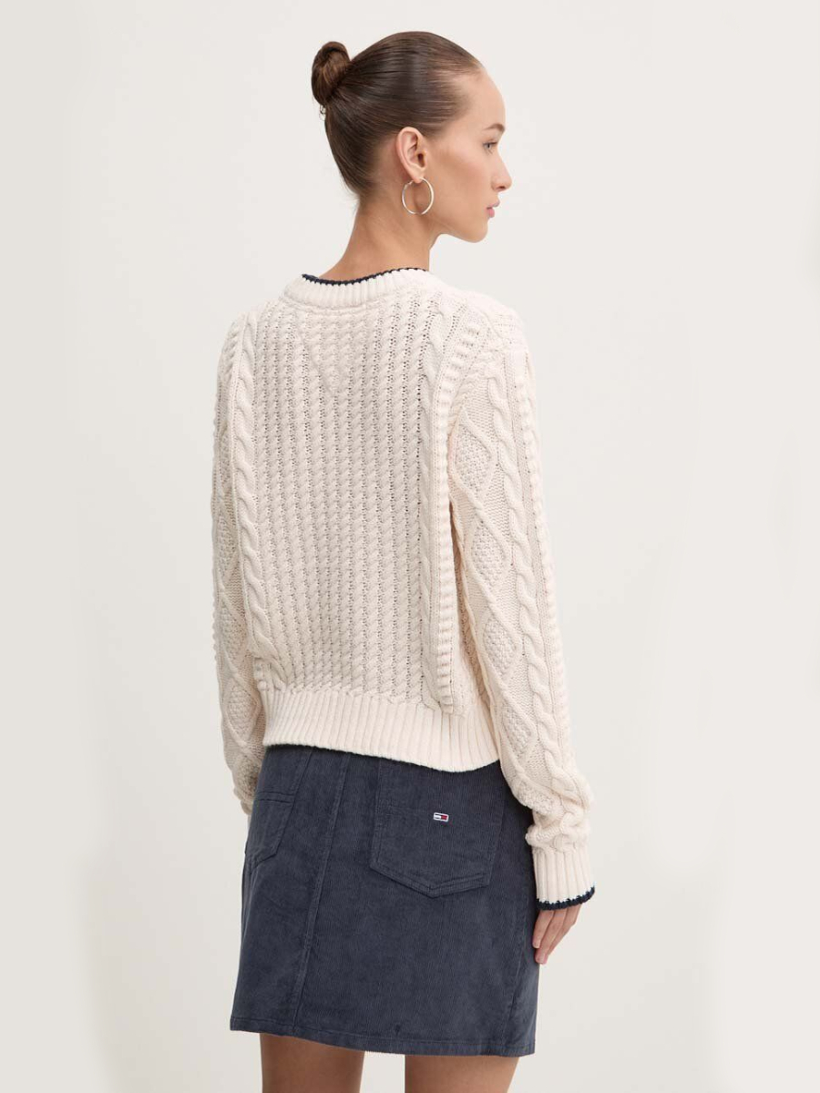 detail Tommy Jeans dámský krémový svetr
