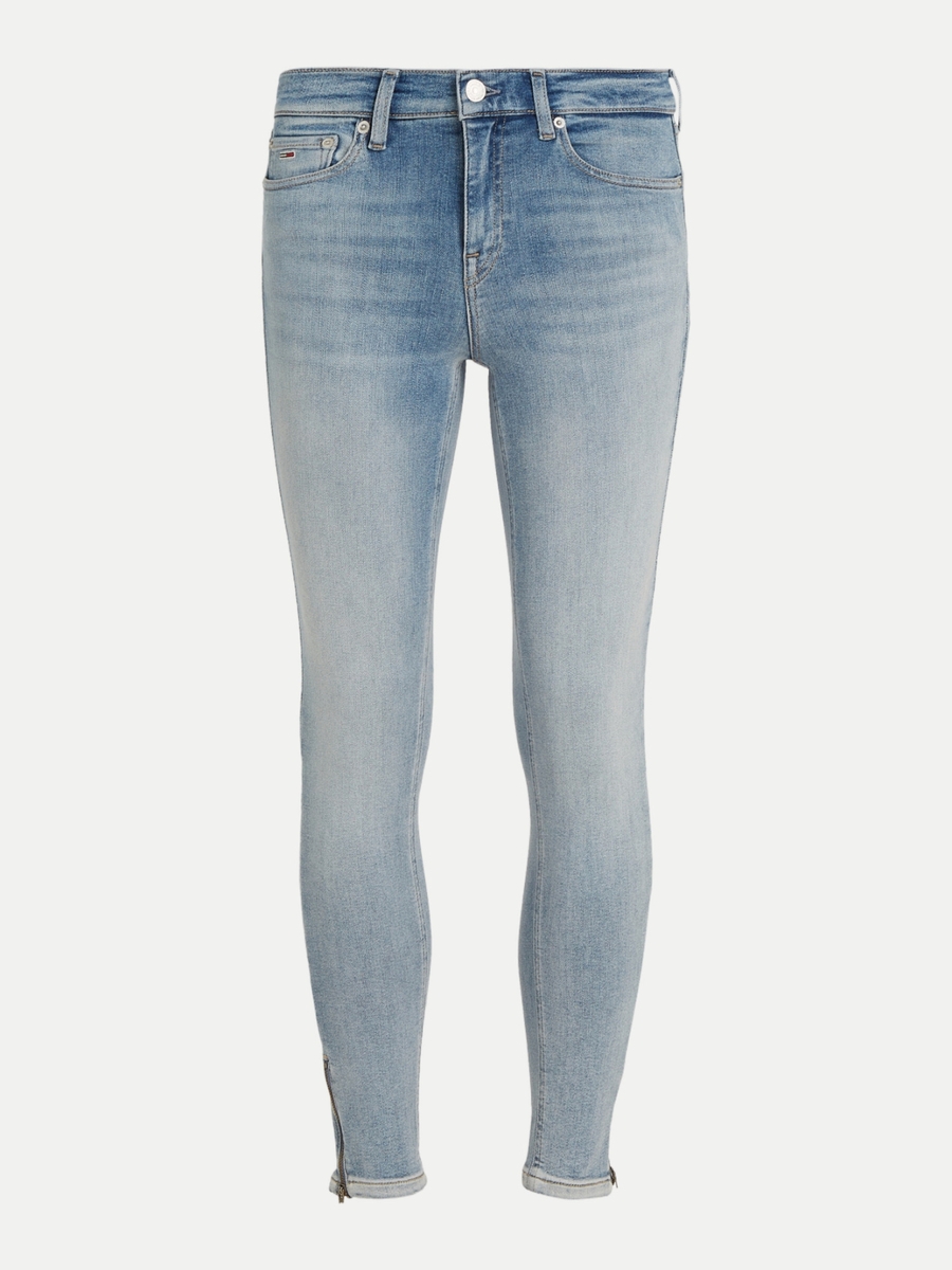 detail Tommy Jeans dámské světle modré džíny Nora