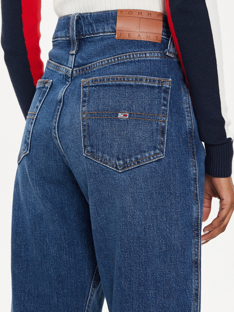 detail Tommy Jeans dámské modré džíny