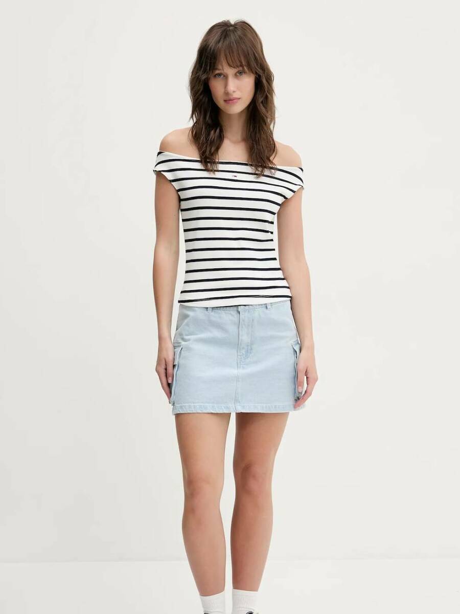 detail Tommy Jeans dámský pruhovaný top