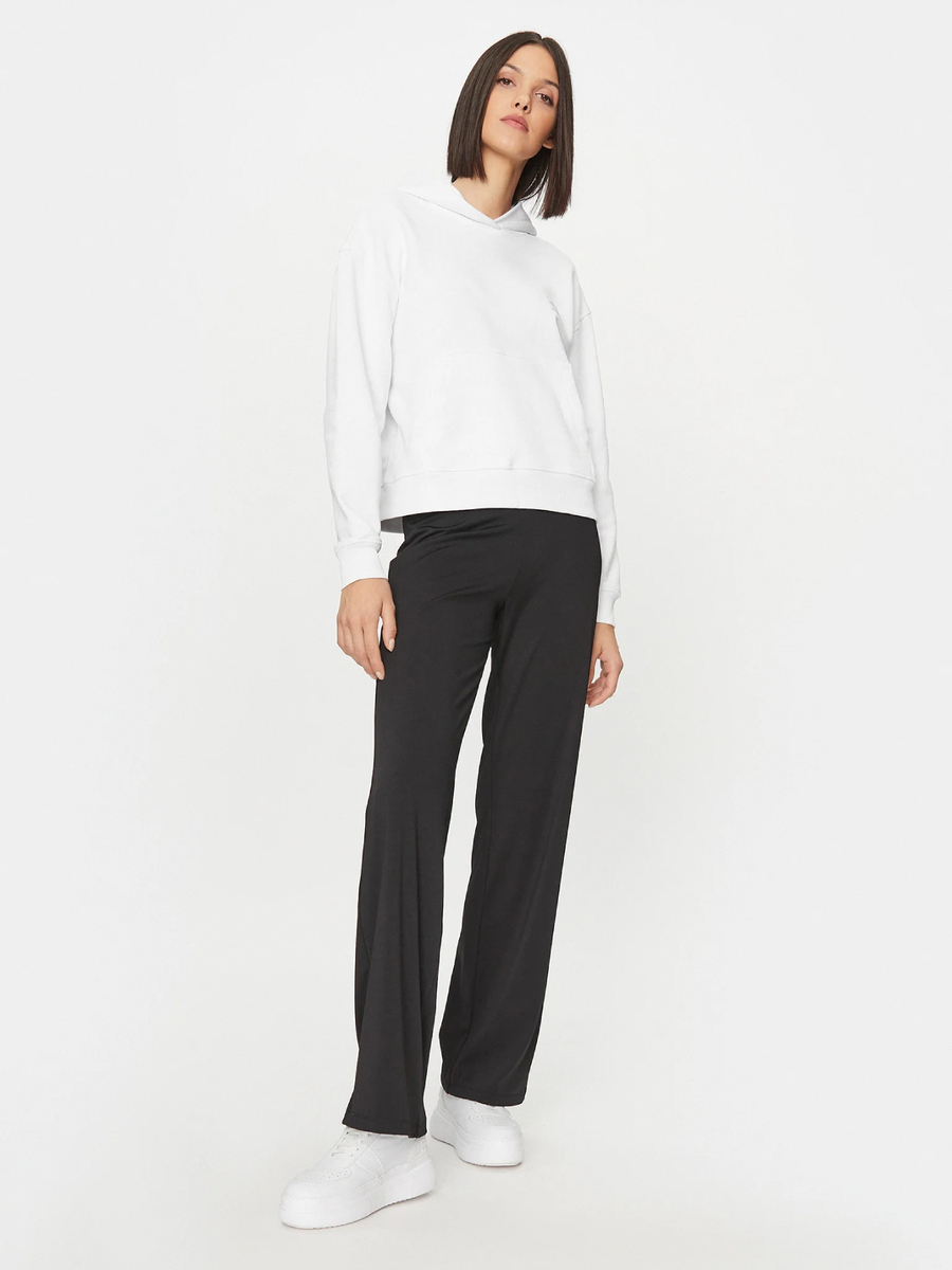 detail Calvin Klein dámské černé kalhoty