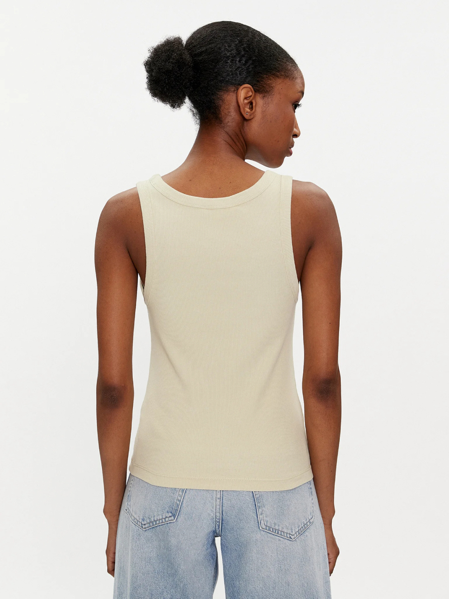 detail Calvin Klein dámské zelené tílko