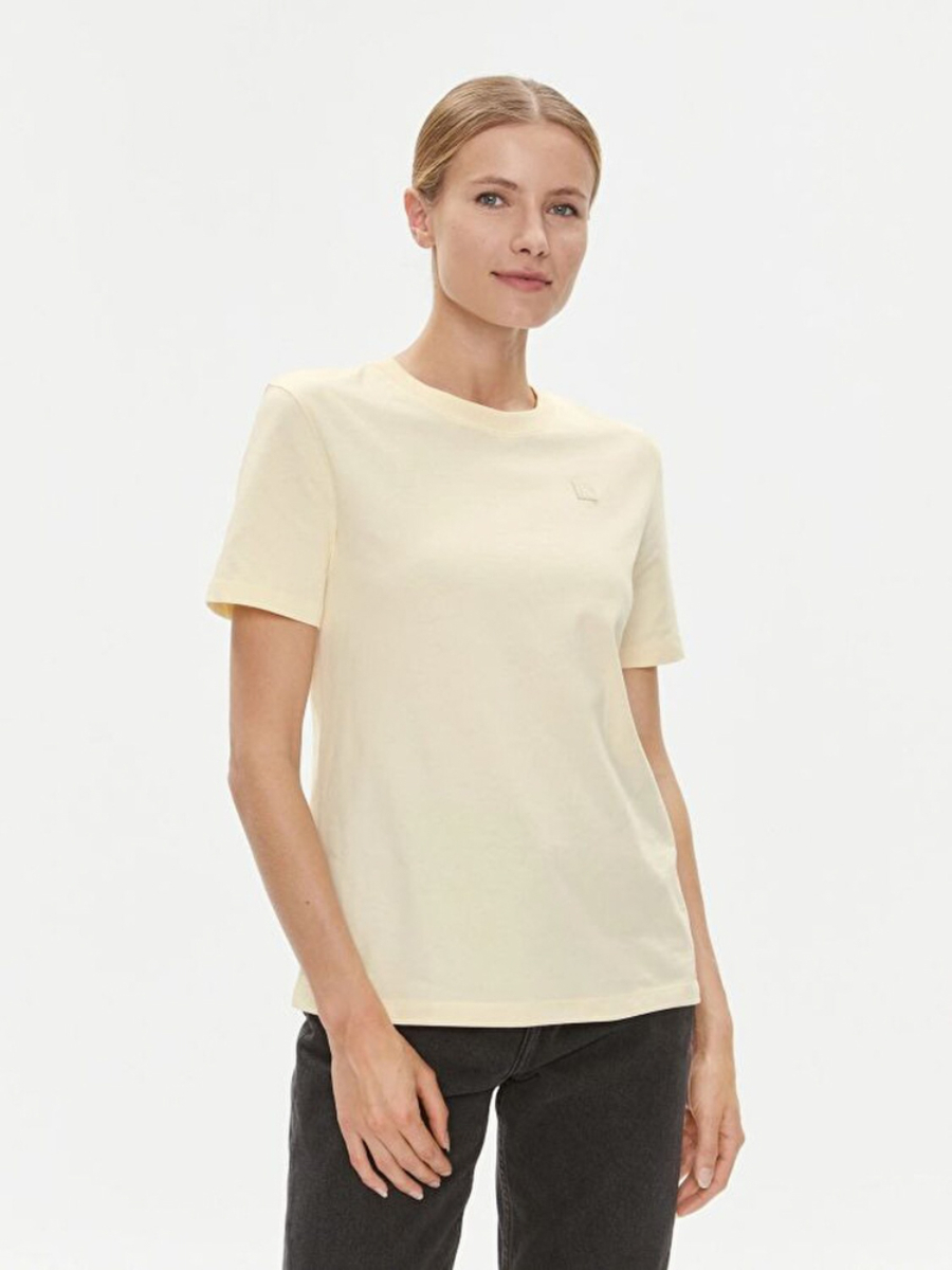 detail Calvin Klein dámské zelené tričko