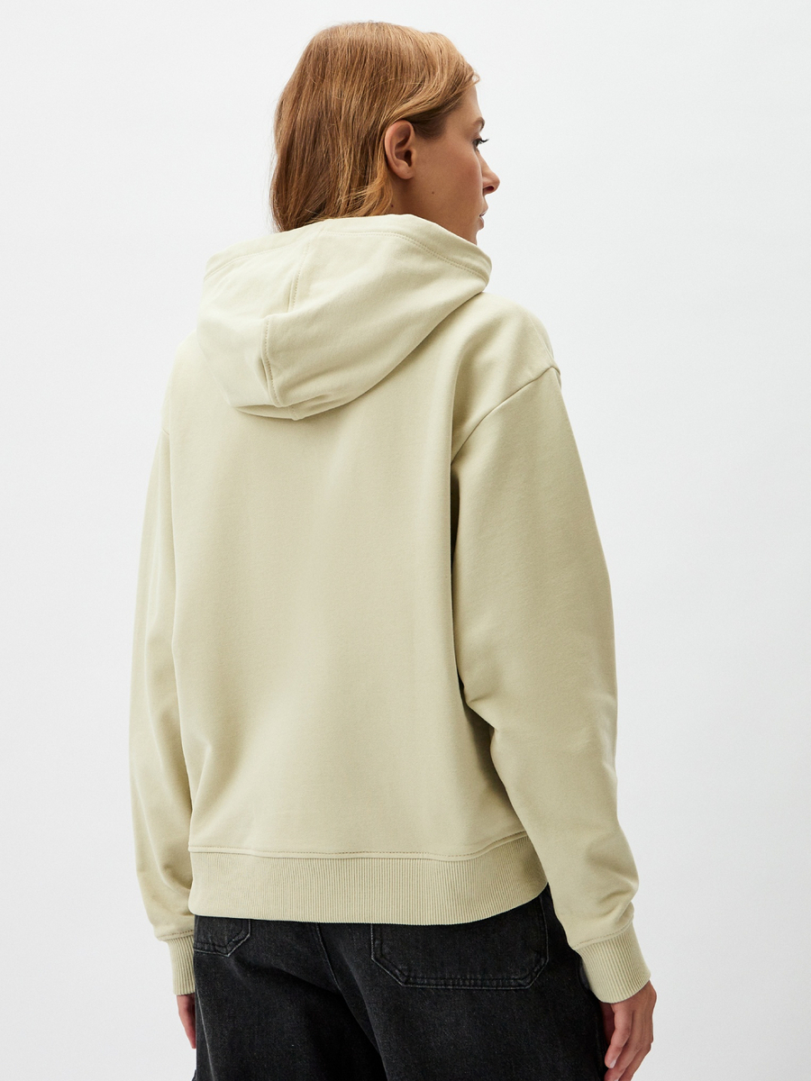 detail Calvin Klein dámská mikina