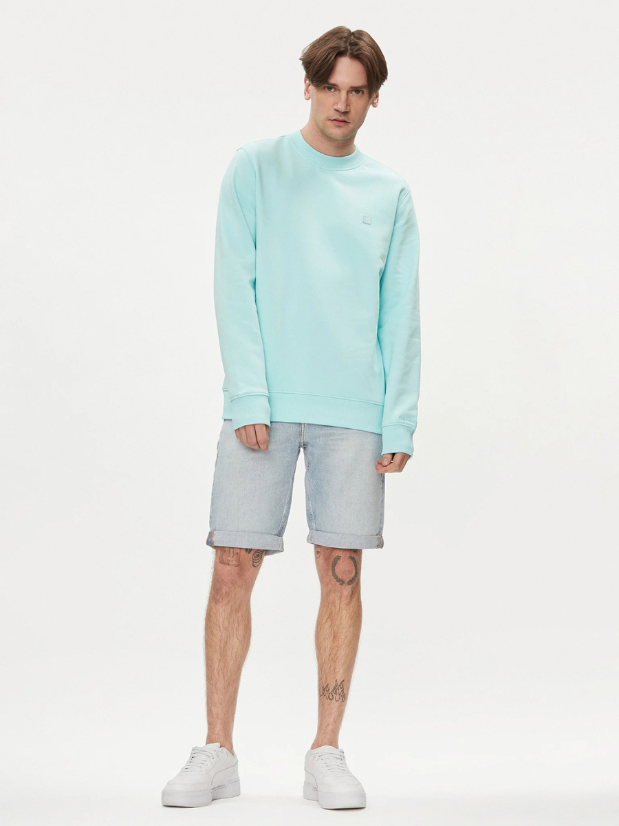 detail Calvin Klein pánské světle modré džínové šortky