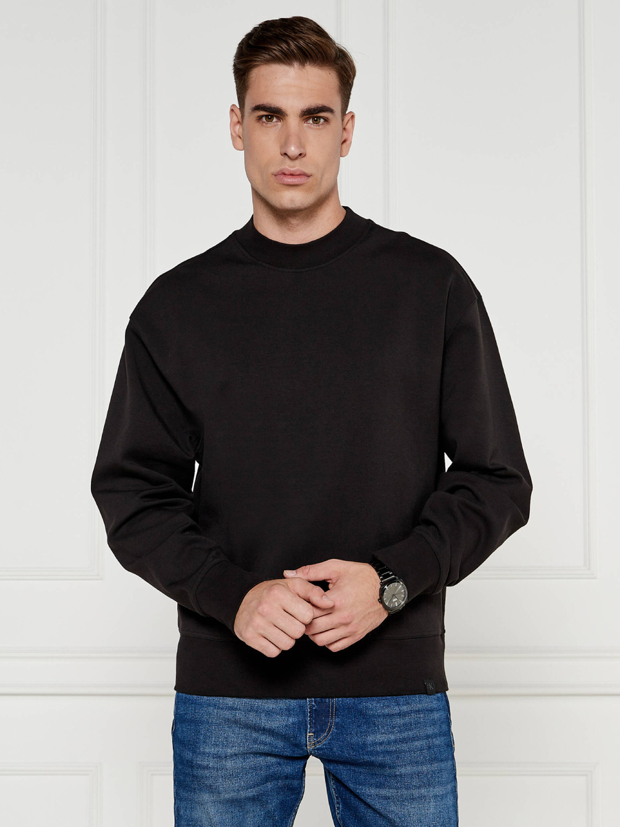 detail Calvin Klein pánská černá mikina