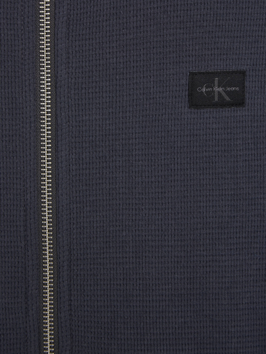 detail Calvin Klein pánská tmavě šedá mikina