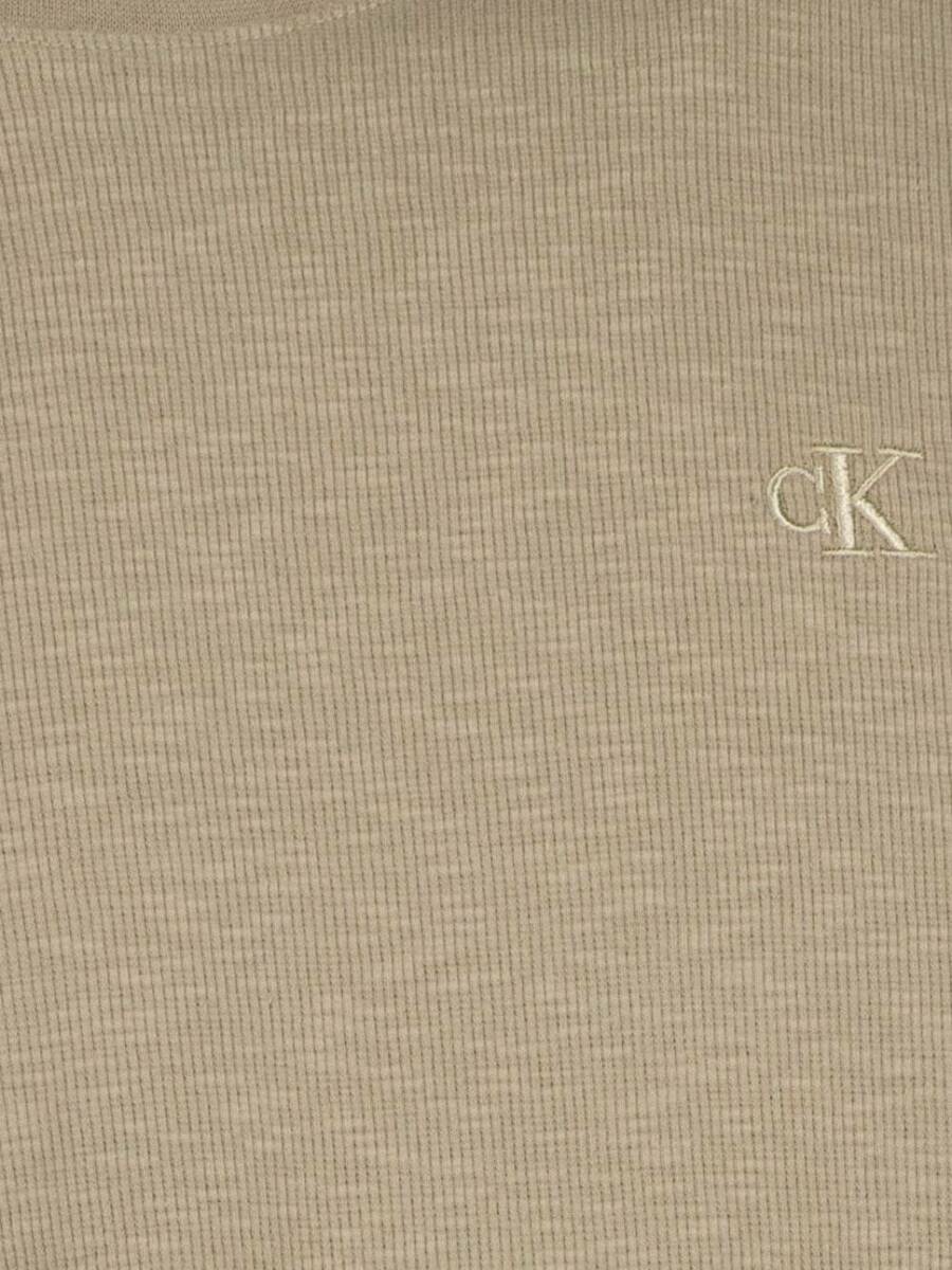 detail Calvin Klein pánské žíhané tričko