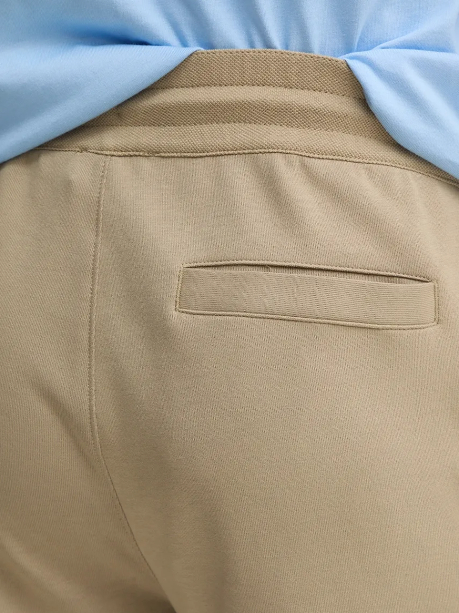 detail Calvin Klein pánské zelené tepláky