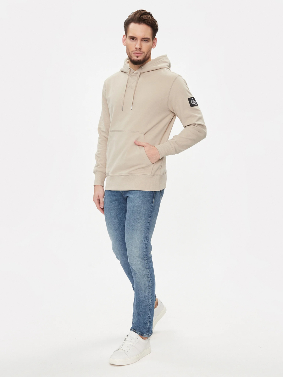 detail Calvin Klein pánská béžová mikina