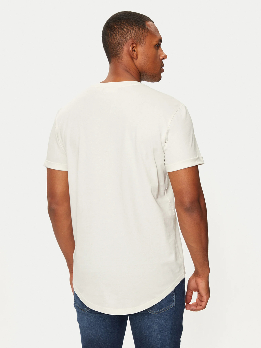 detail Calvin Klein pánské krémové tričko