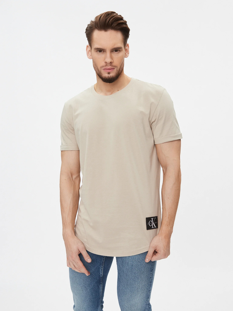 detail Calvin Klein pánské béžové tričko