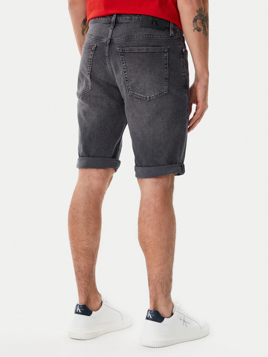 detail Calvin Klein pánské šedé džínové šortky