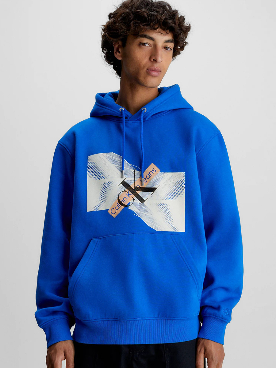 detail Calvin Klein pánská modrá mikina