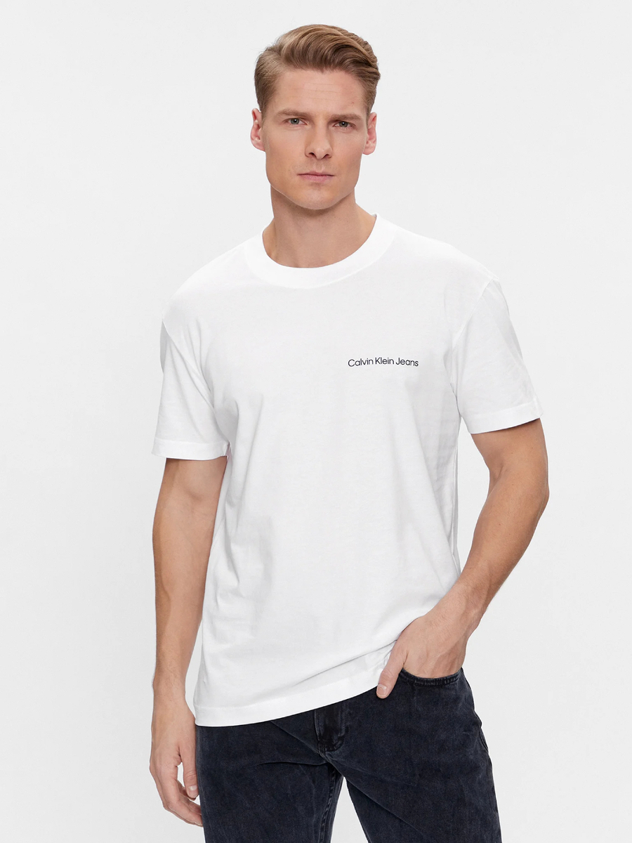 detail Calvin Klein pánské bílé tričko
