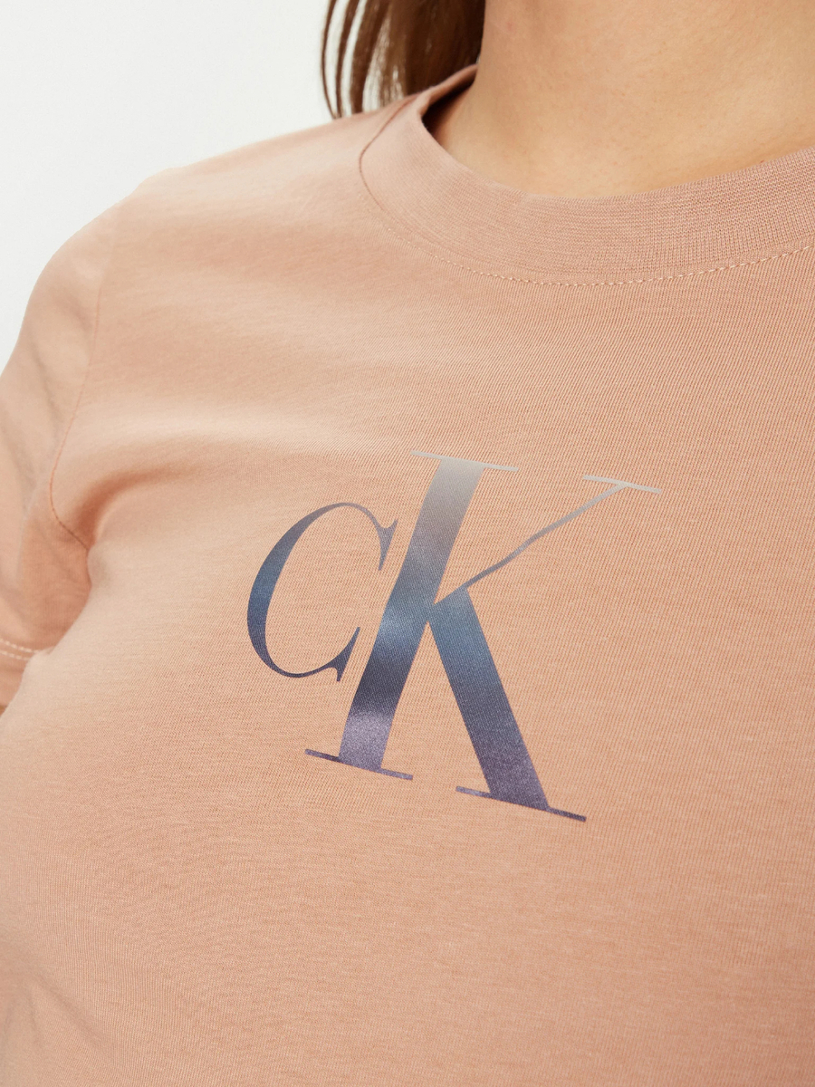 detail Calvin Klein dámské oranžové tričko