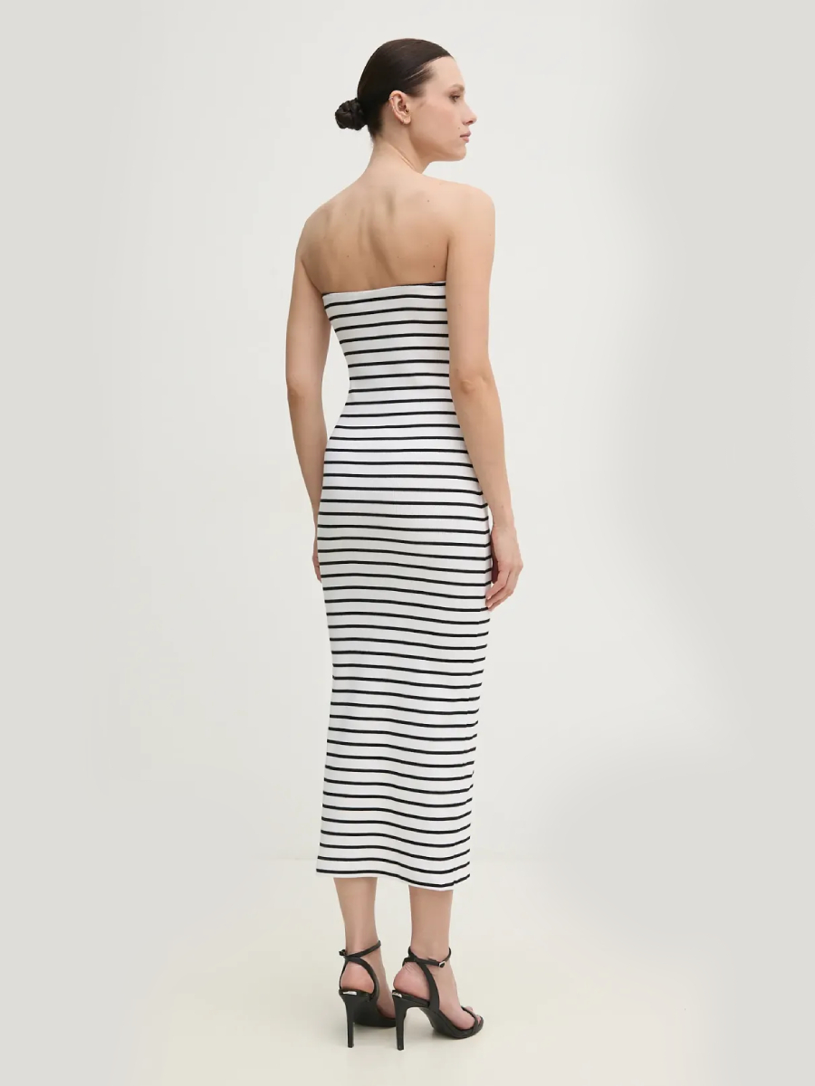 detail Calvin Klein dámské černobílé šaty