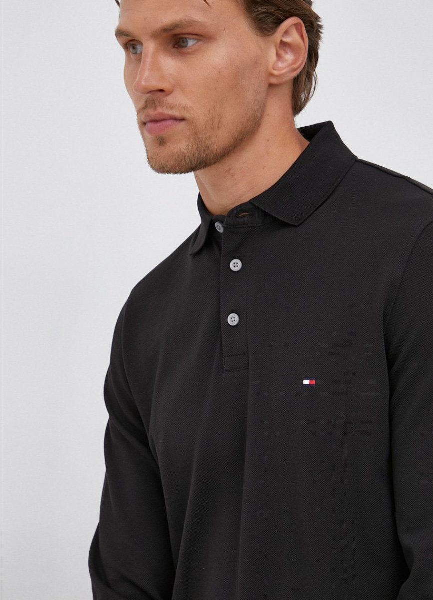 detail Tommy Hilfiger pánské polo tričko