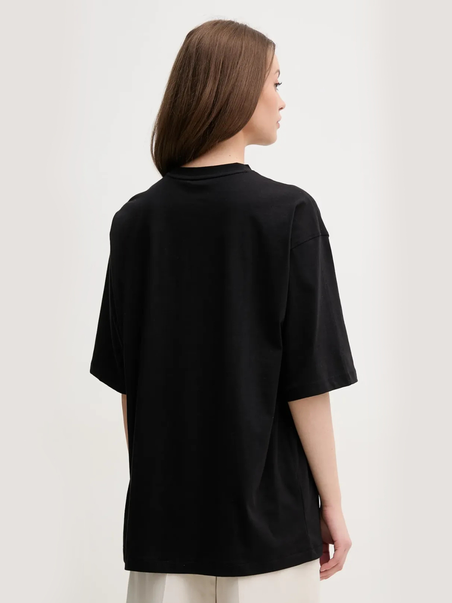 detail Calvin Klein dámské černé tričko