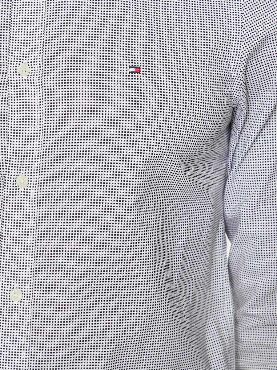 detail Tommy Hilfiger pánská košile Micro