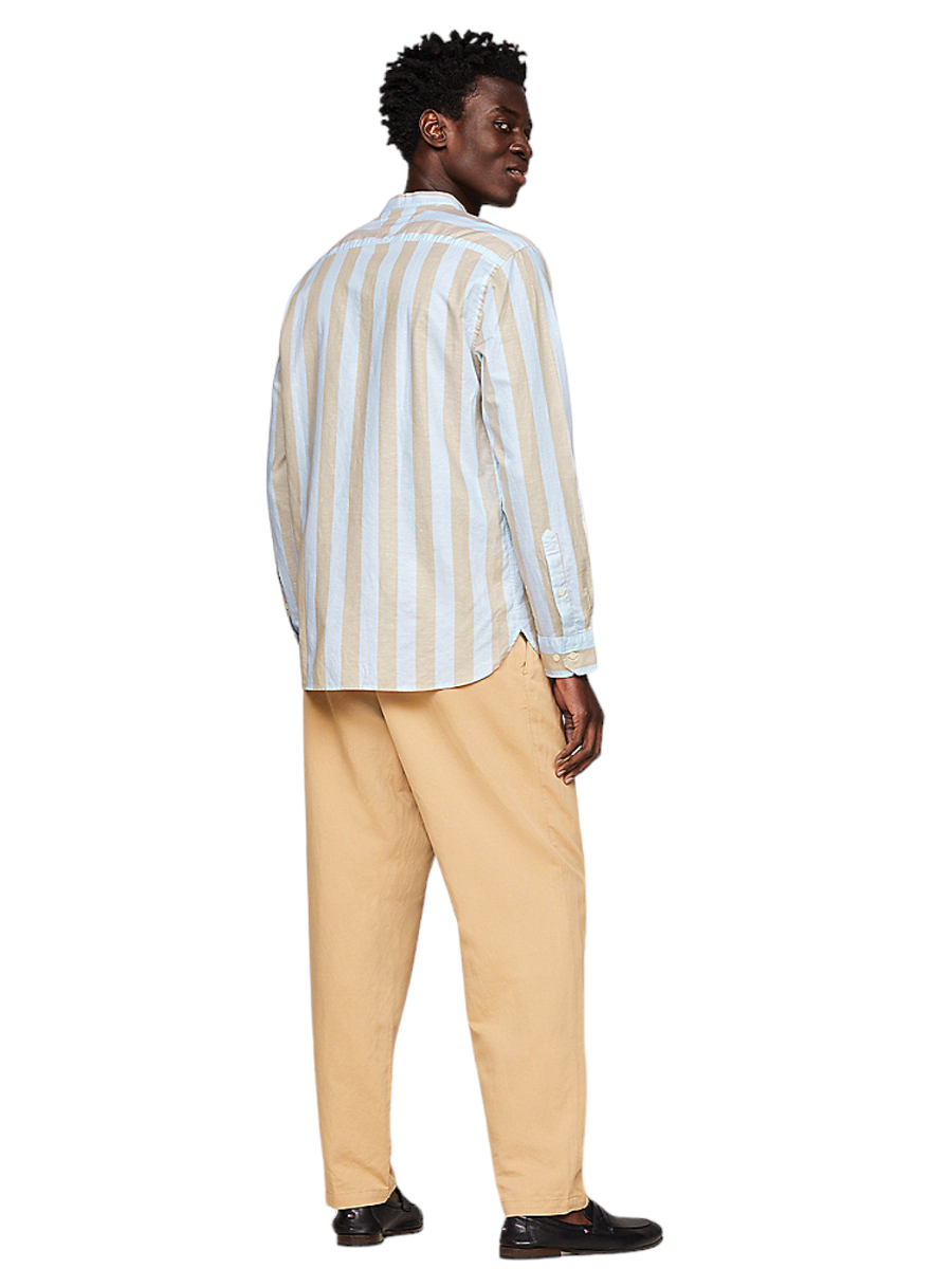 detail Tommy Hilfiger pánská pruhovaná košile