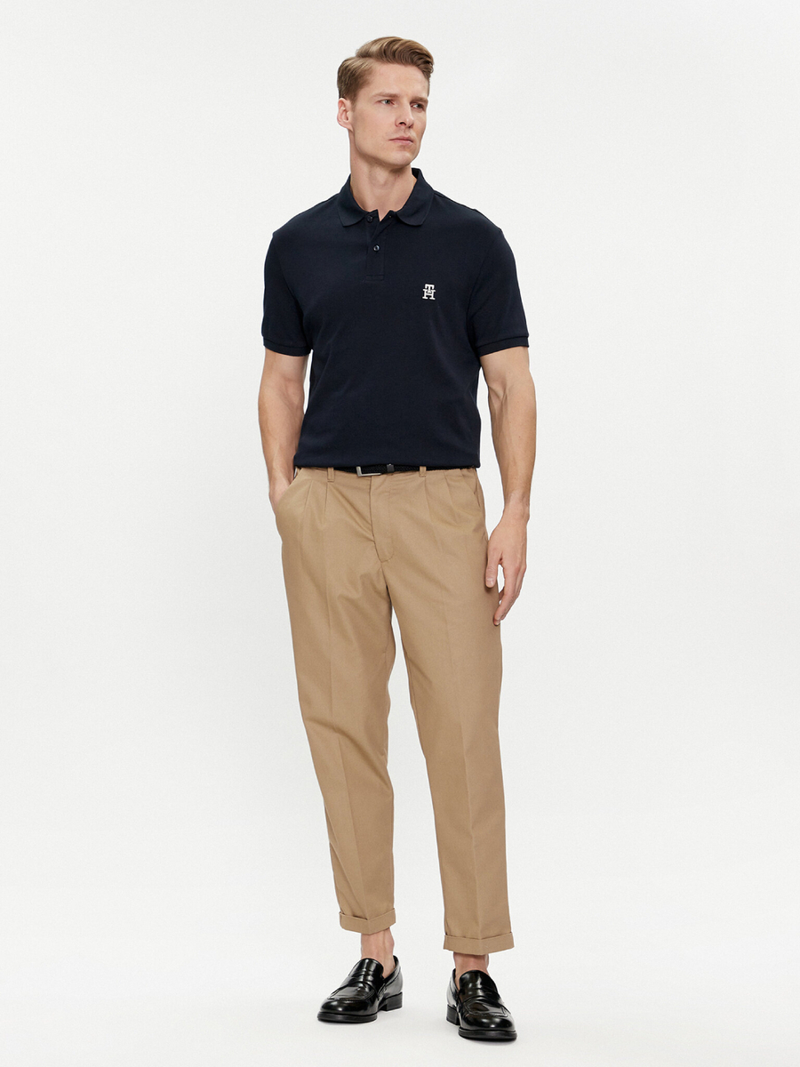 detail Tommy Hilfiger pánské modré polo tričko