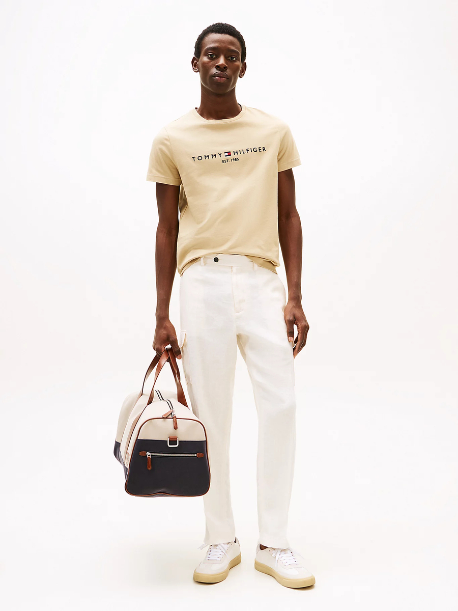 detail Tommy Hilfiger pánské béžové tričko