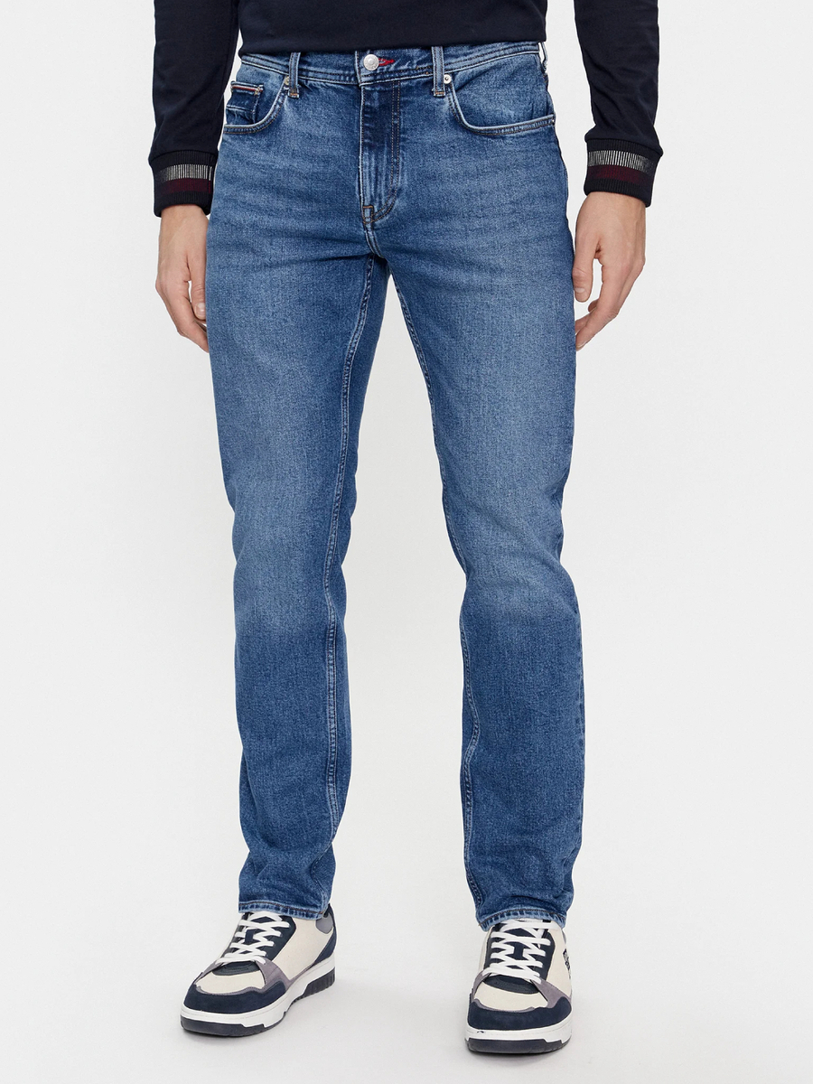 detail Tommy Hilfiger pánské modré džíny