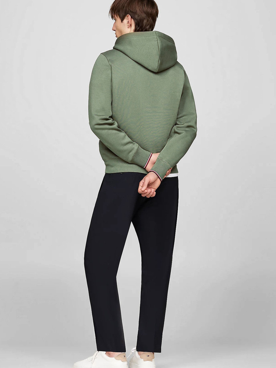 detail Tommy Hilfiger pánská zelená mikina